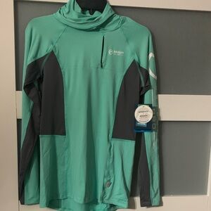 Magellan Outdoors Teal and Gray Long Sleeve Top